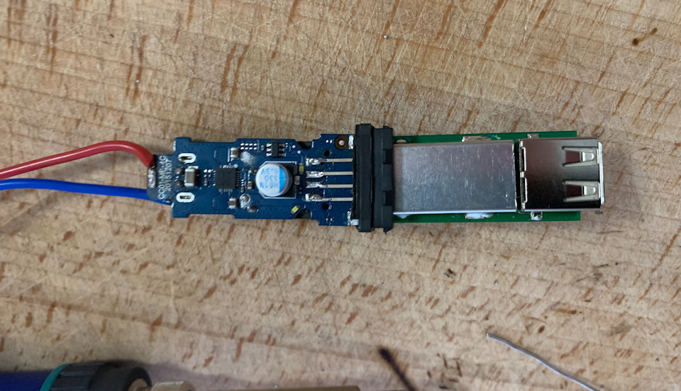 USB в бардачок 4