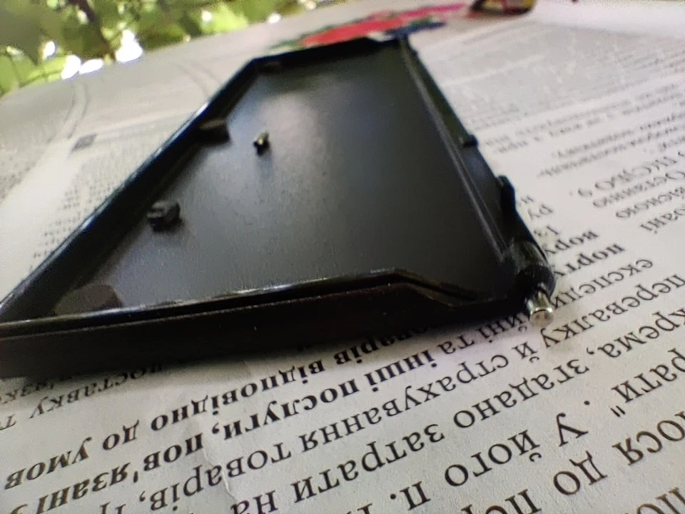Ремонт шторки сонцезахисного козирка