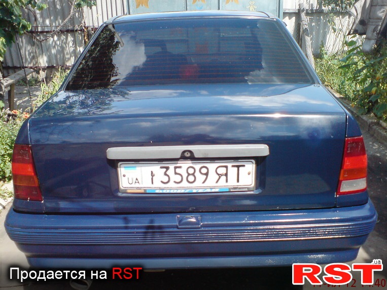 Знайшов на сайті автопродажів фото свого, коли його купував, був таким 2