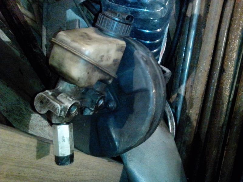 Продам вакуум з ГТЦ, важіль, гранату Ф13, дзеркало омега 2