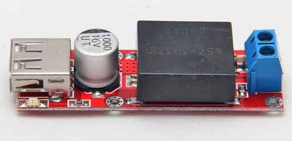 Штатна USB зарядка 2