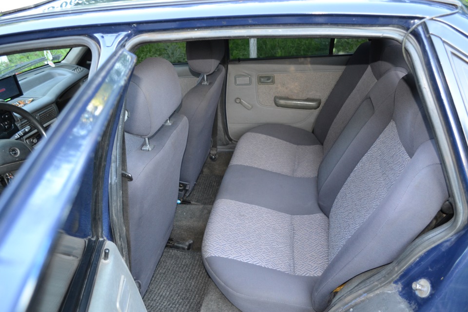 Диван з нексії 4