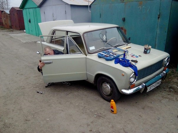 Перевзуття та допомога другові) 3