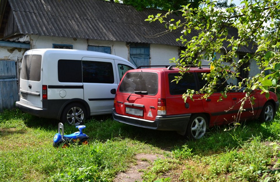 3 сімейні автомобілі) 1