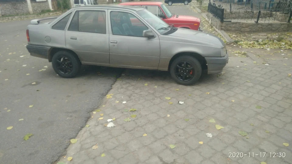 Встановив тапки