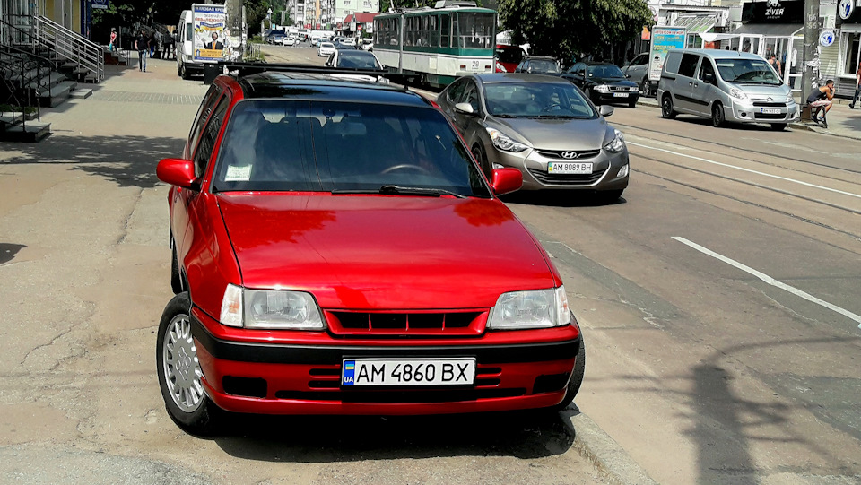 2000км на ходу, збирає салон 1