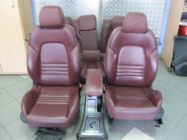 Салон шкіряний з Peugeot 407 coupe 1