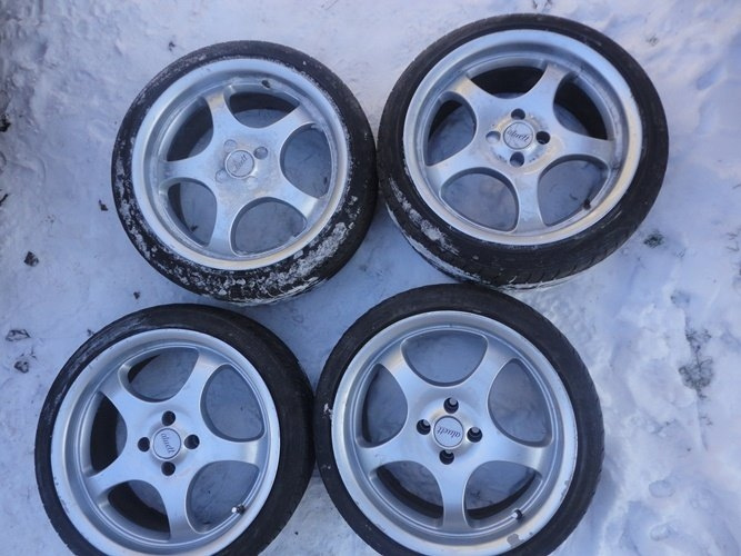 Шукаю диски r16 4