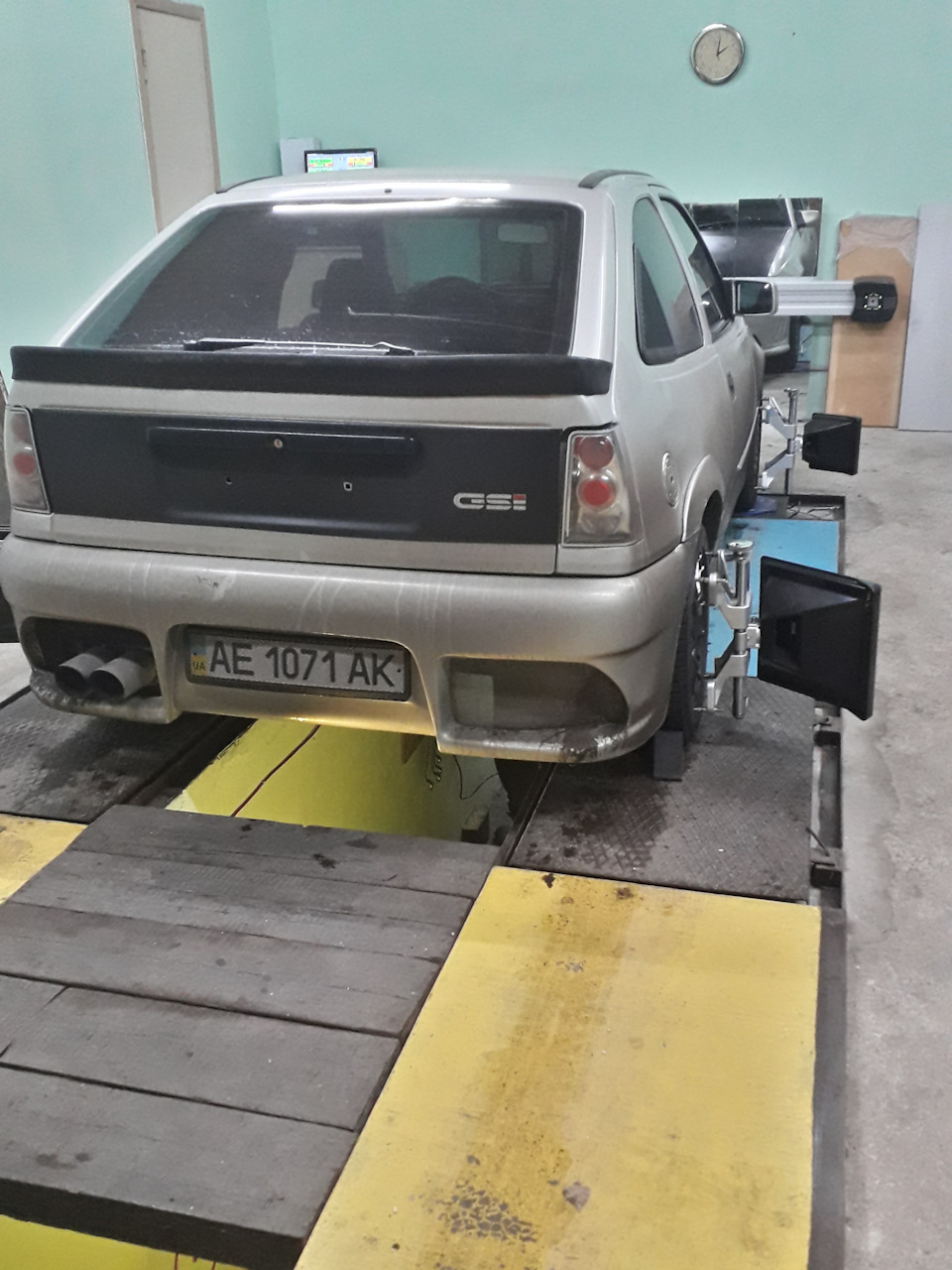 Розвал 4