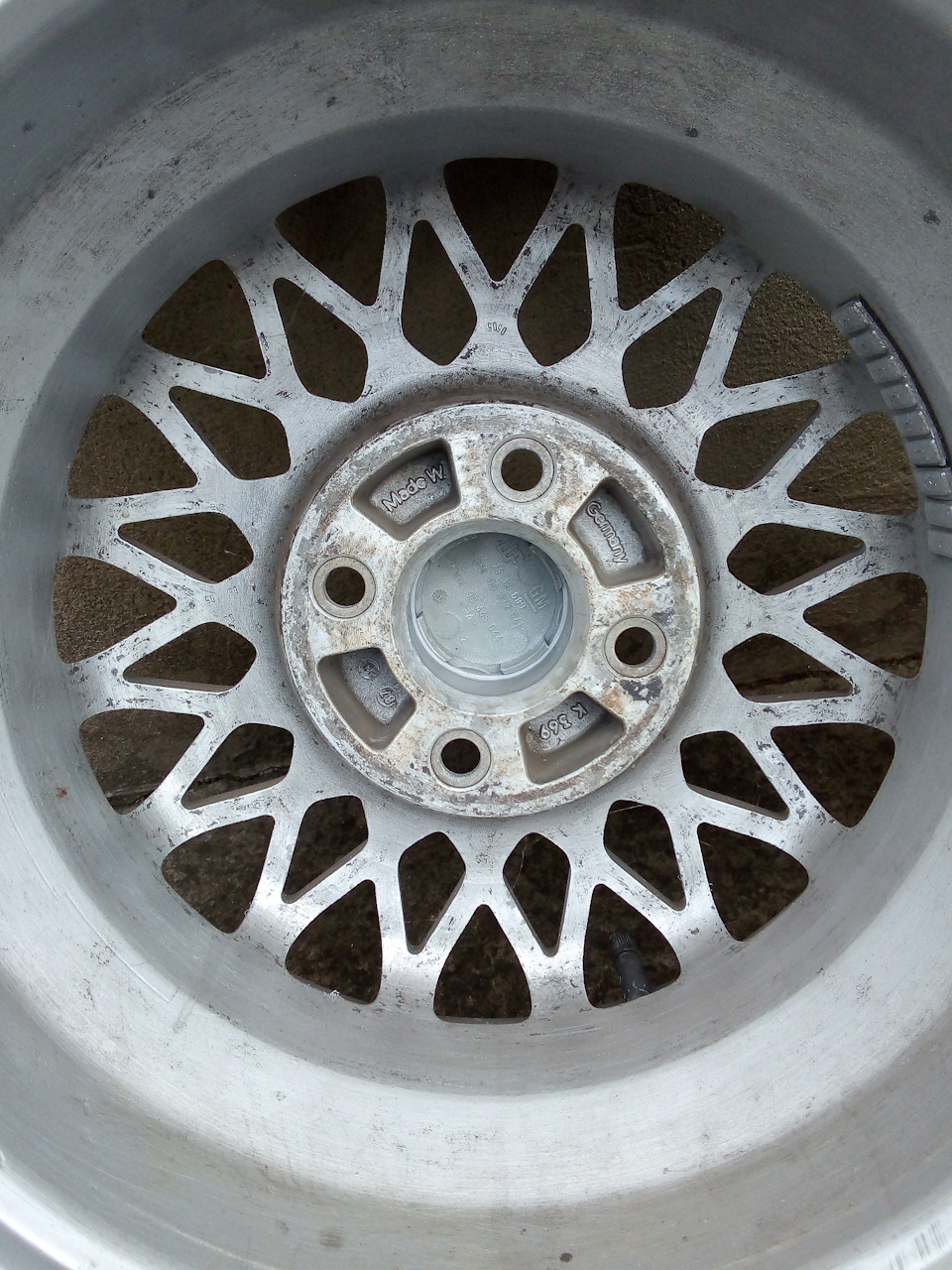 Продам диски із зимовою гумою R13 3
