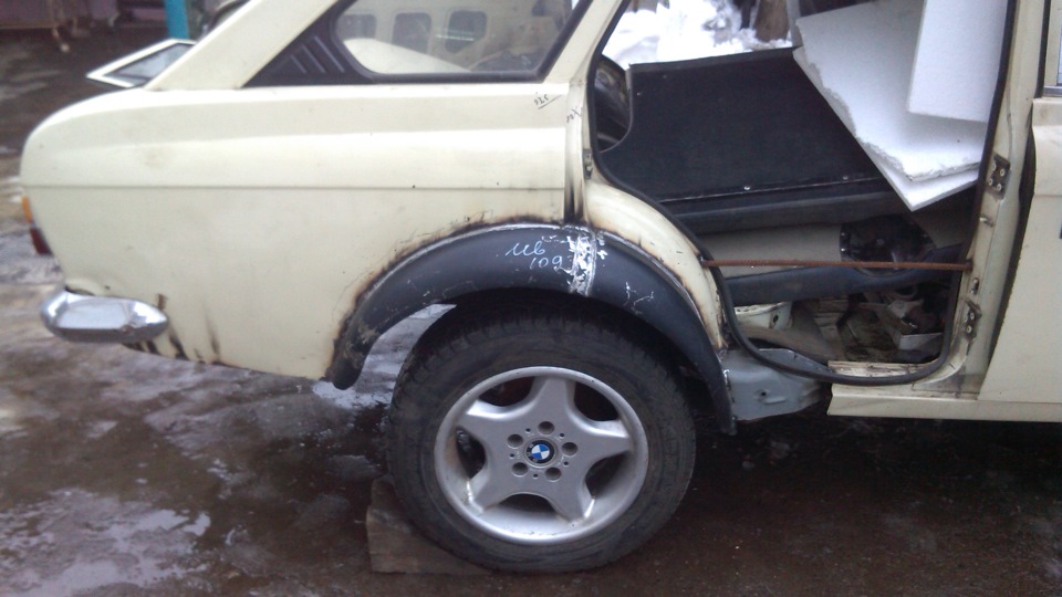 продовження слідує. 2