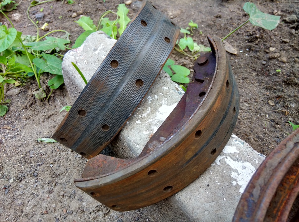 Змінив задні гальма. 3