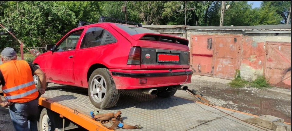 Покупка чорного салонного пластику, GSI капота з лядою 2