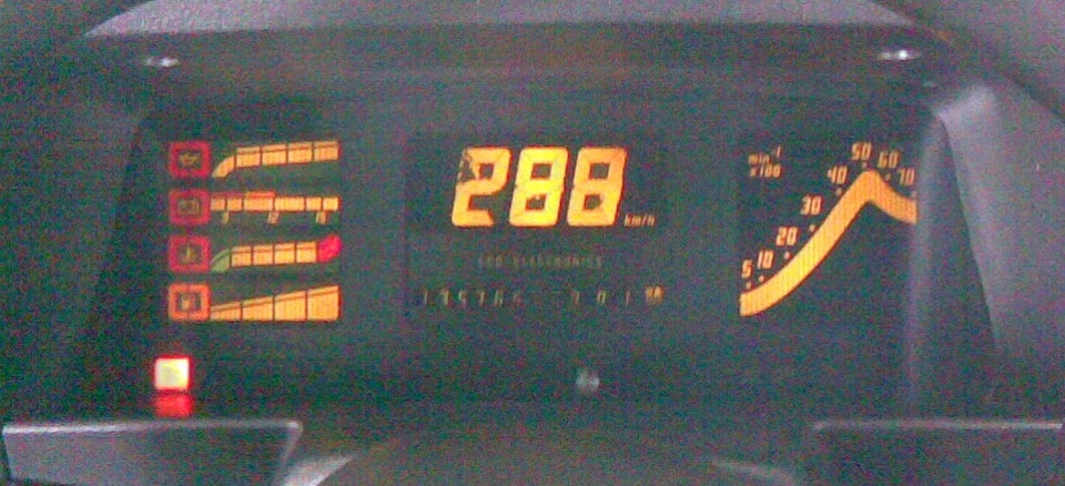 LCD приладка з Opel Kadett GSI 1