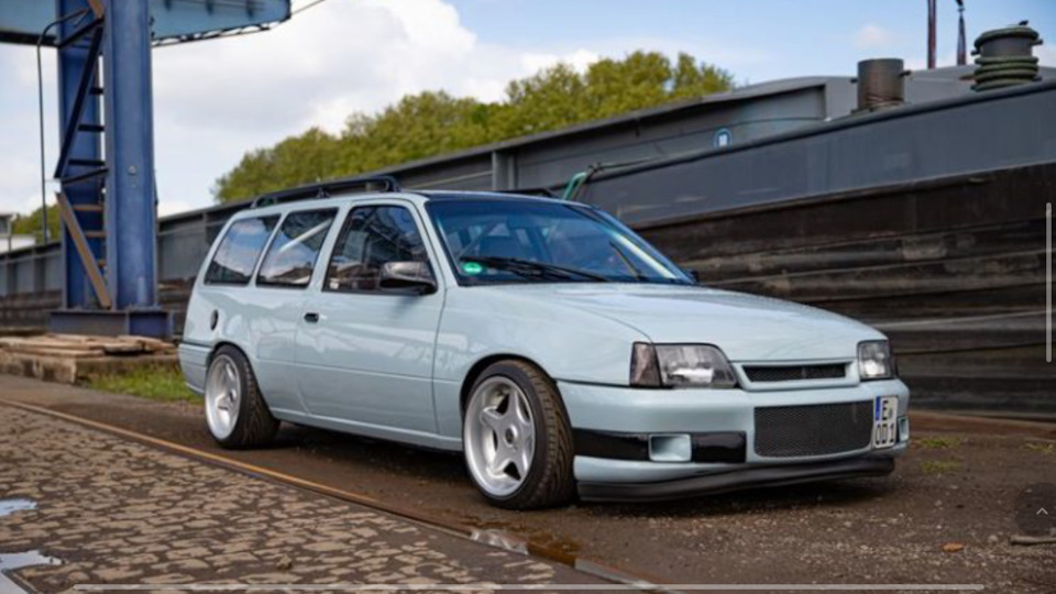 Фото крутих Opel Kadett Caravan 2