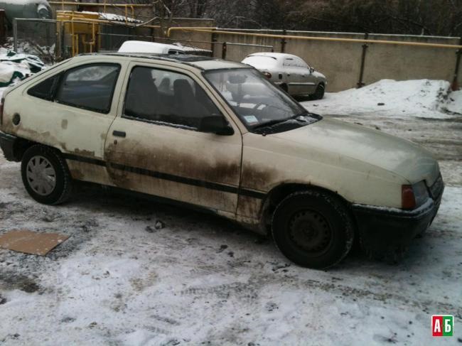 Знайшов старі фото який він був 2