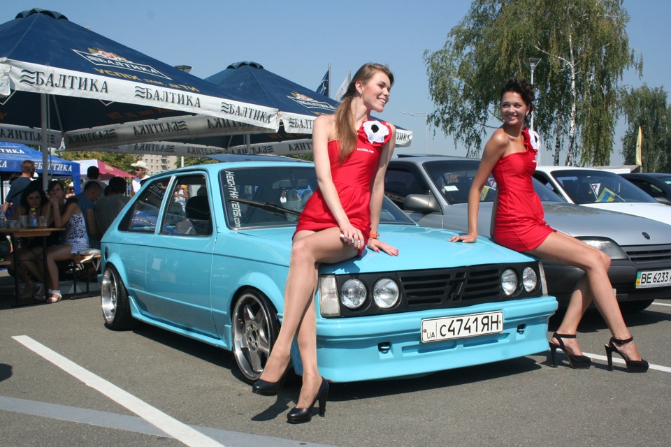 Opelfest2012/Нові метелики на капоті =) 2