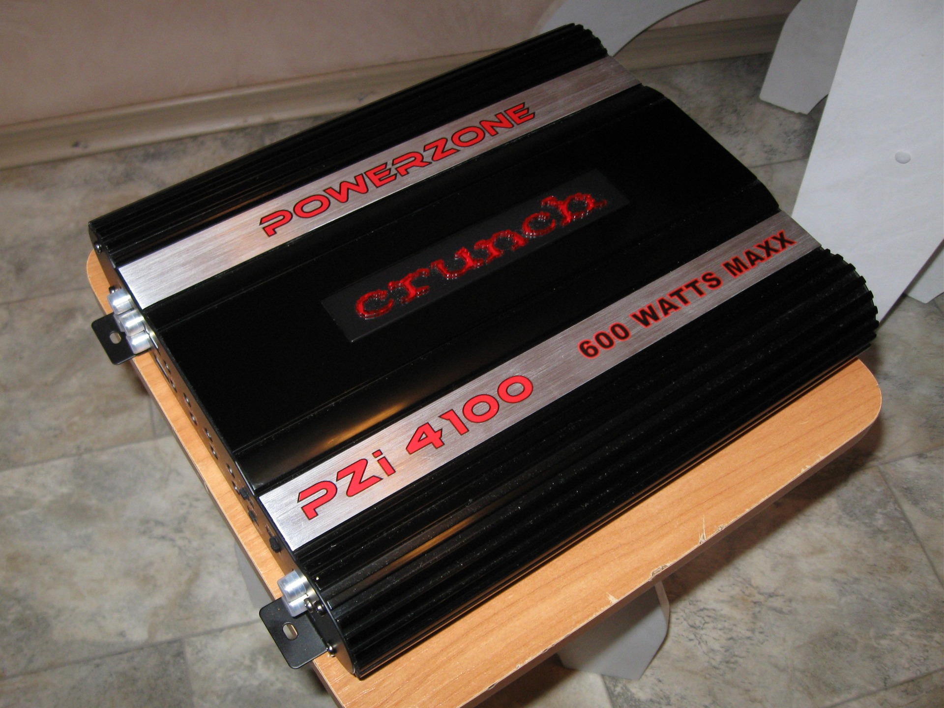 Crunch PZI4100 2