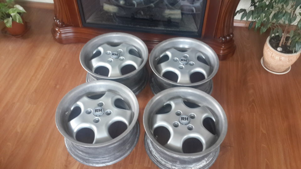 RH R15 4x100 et50 7J 1