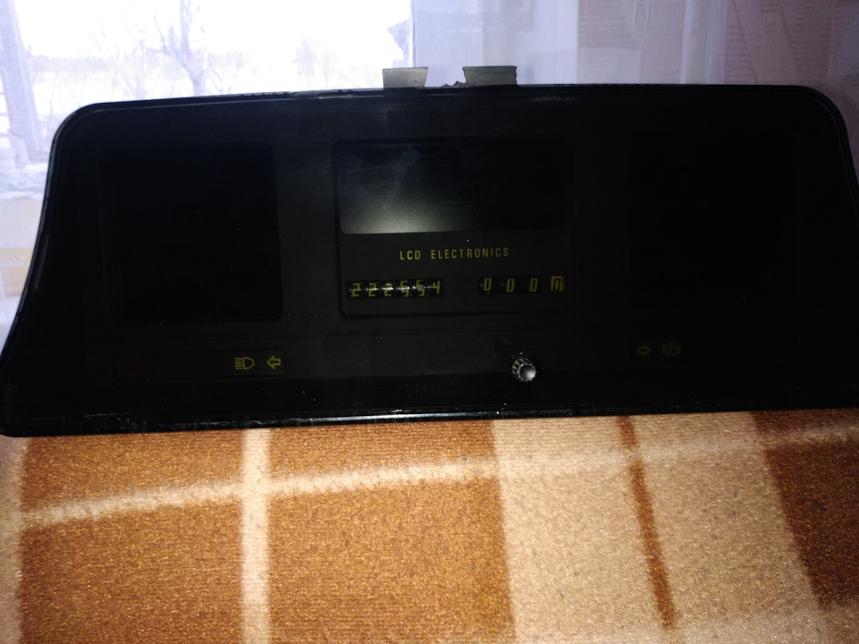 Ремонт одометра LCD панелі приладів 1