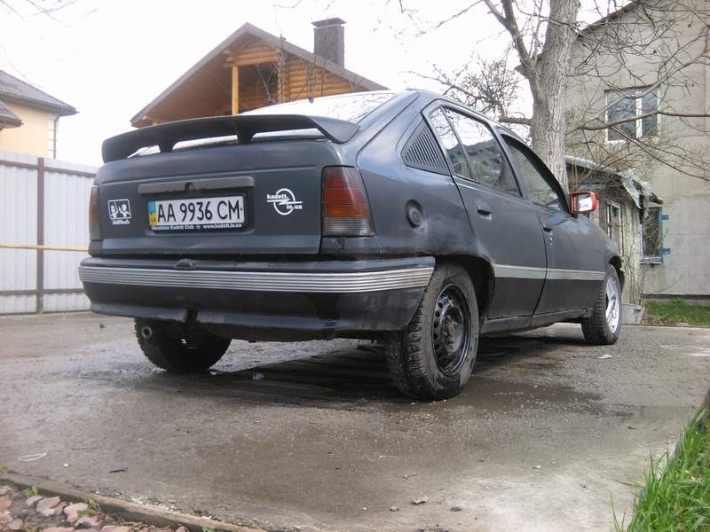 2 покришки - у сміття 1