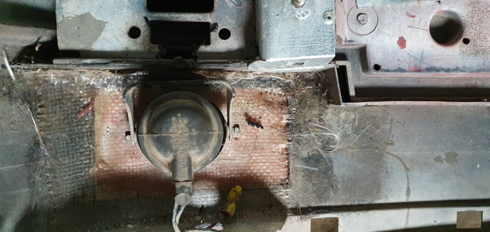Переставив hella micro de в бампер gsi 3