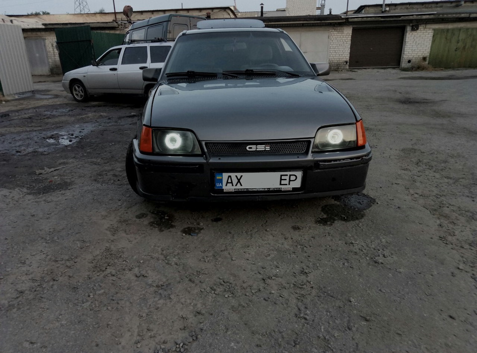 Хай буде хороше світло у кадика :) 3
