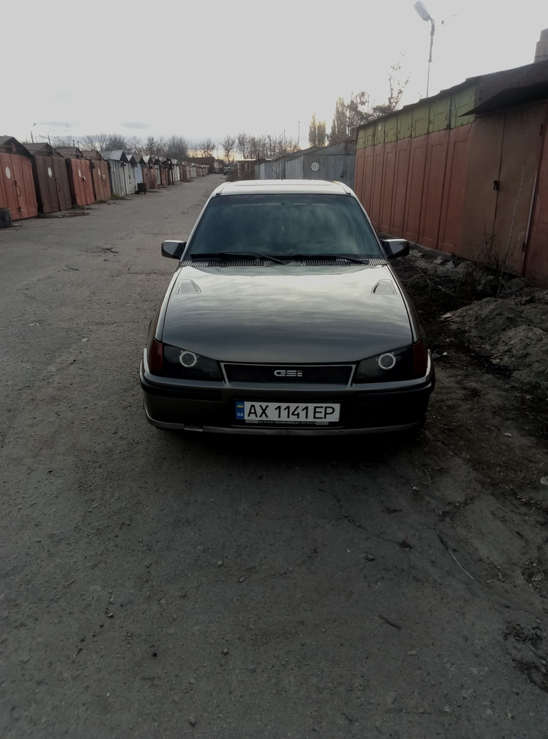 День Х, або нарешті забрав кадета з фарбування 😃🚘 1