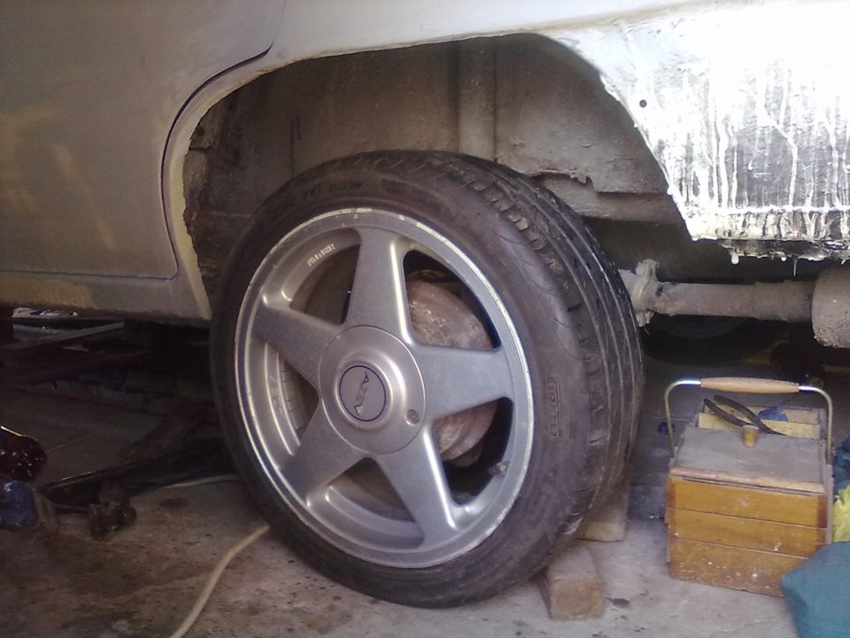 Azev A 205 45 R16 5