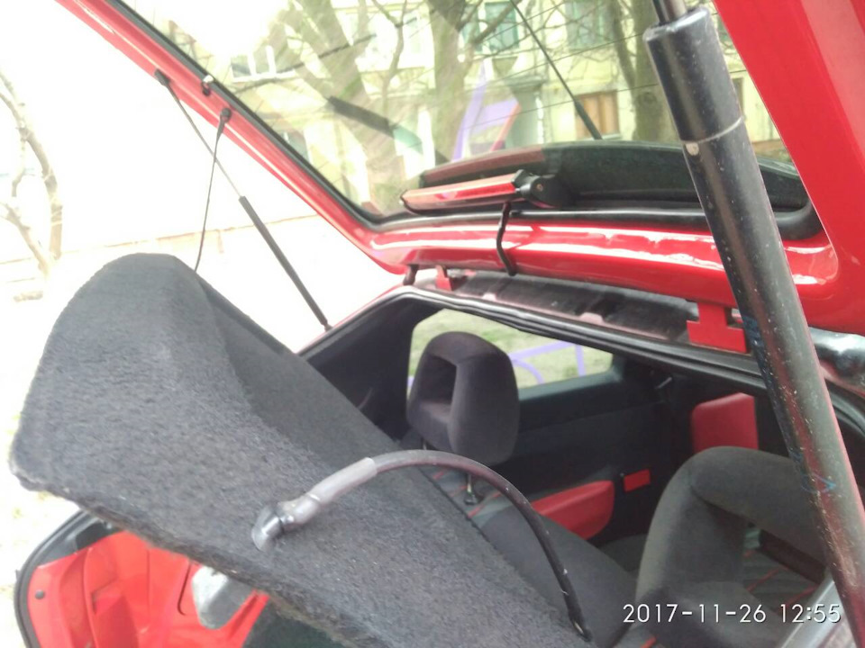 Довгоочікувана задня полиця 2