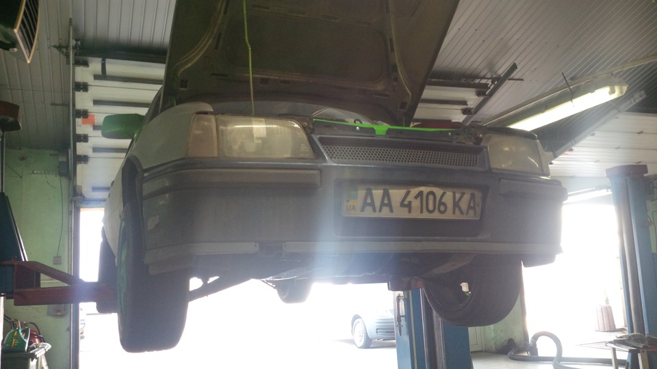 заїхали випити каву до друга, а в результаті 4