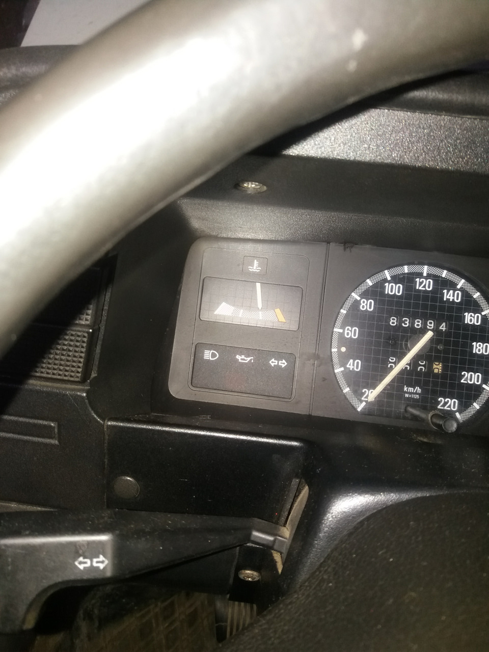 Замінив датчик включення вентилятора, а він далі не включається ... (( 1