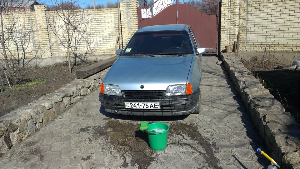 Як Кадетік куплявся H2O) 1