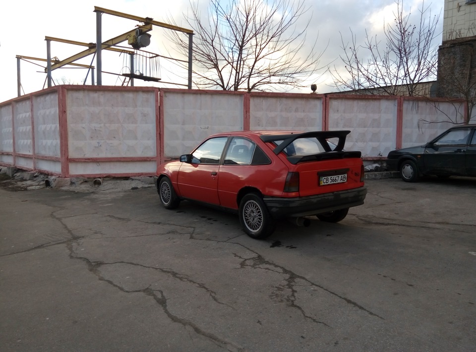 Гума, мастило, аксесуари, ГБО 1