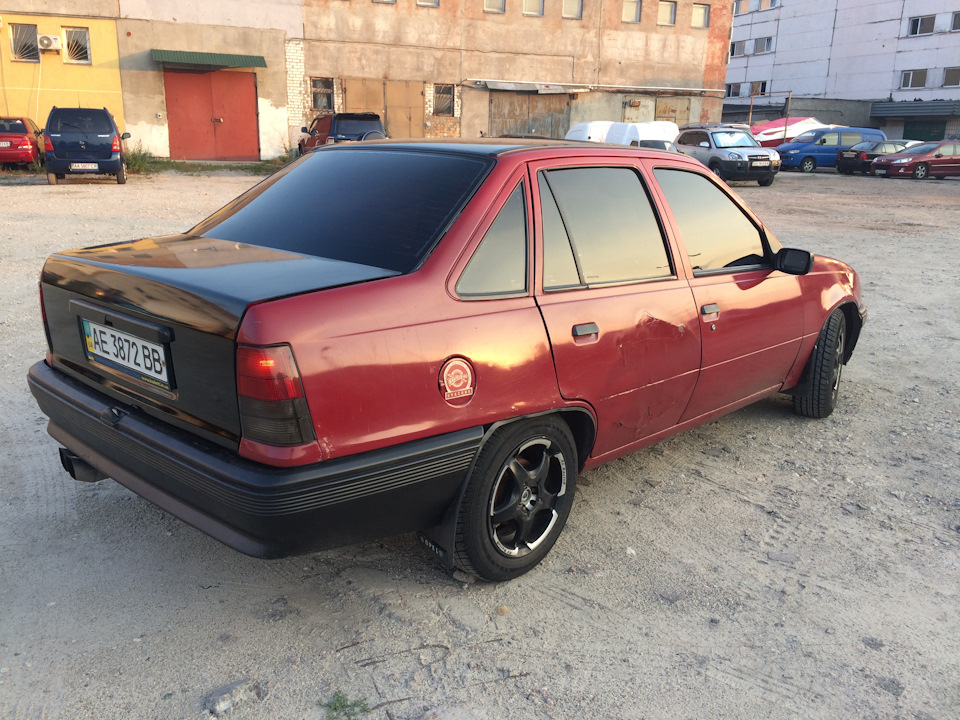 З чорним закінчили Red&Black 4