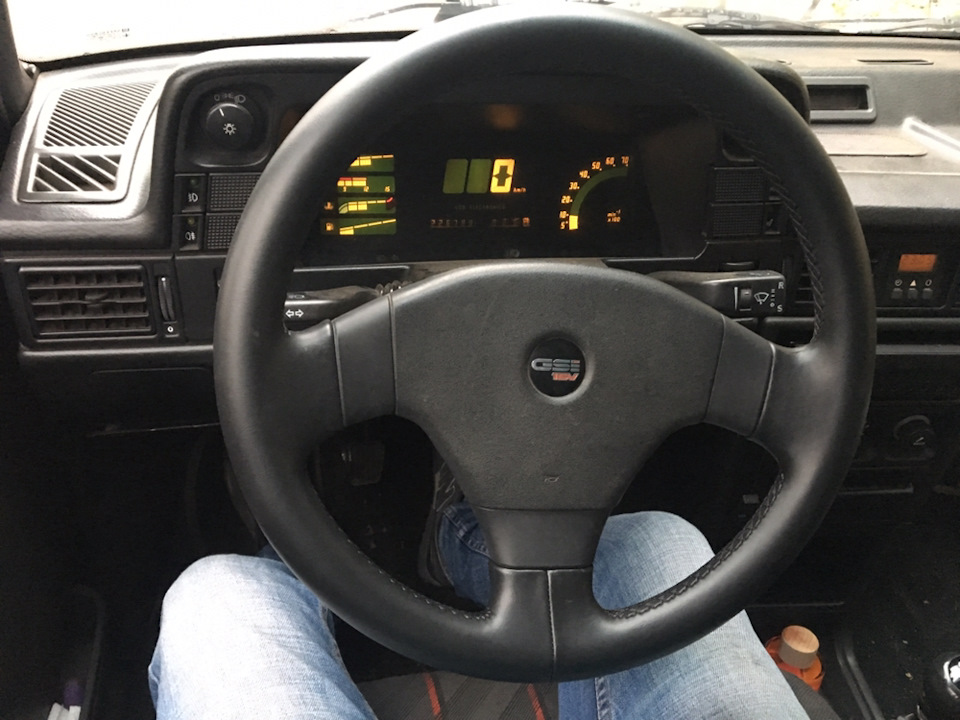 Трос ручника здт gsi, шкіряне кермо gsi 16v, блок есп кабріо, губа rigger 1