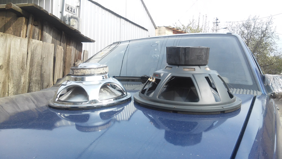 Заміна JBL GT5-15 BASS 2
