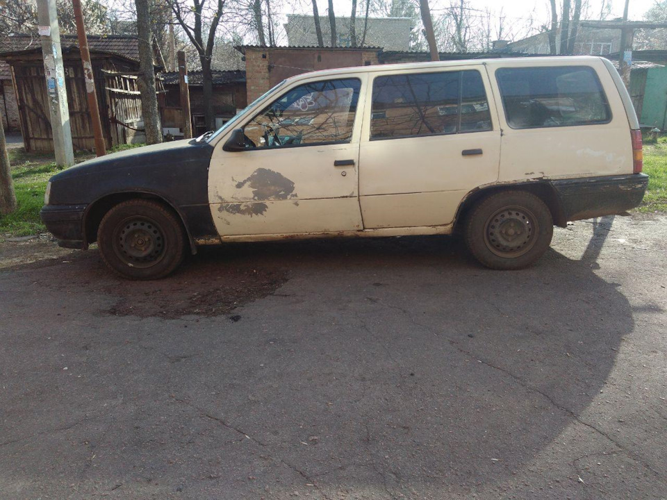 Фарбування за 50$ - Montana BLACK 1