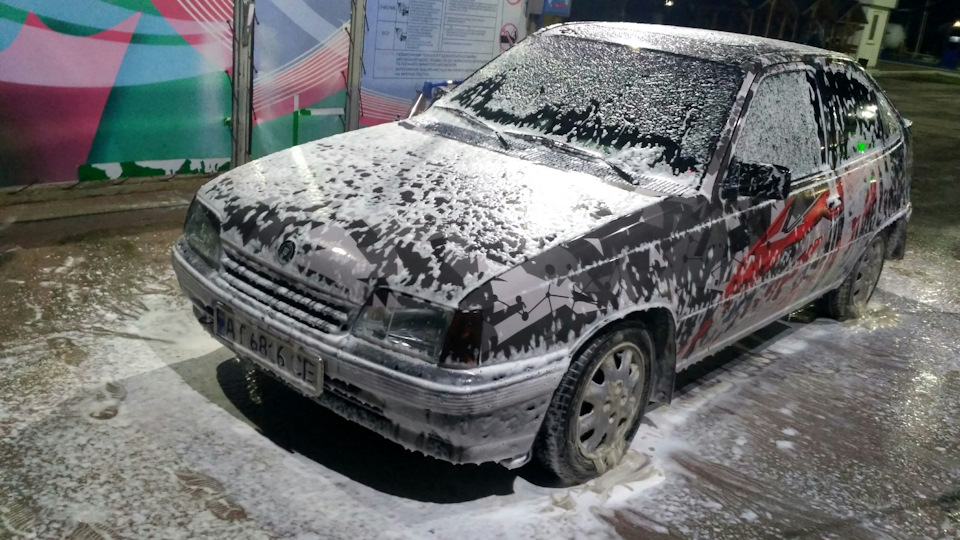 Заліз під капот. 2