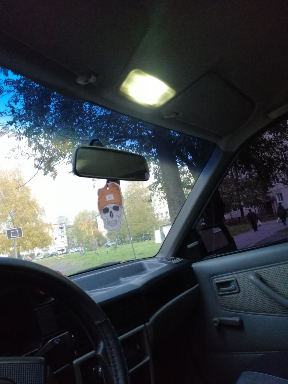 Пересвіт ... 1