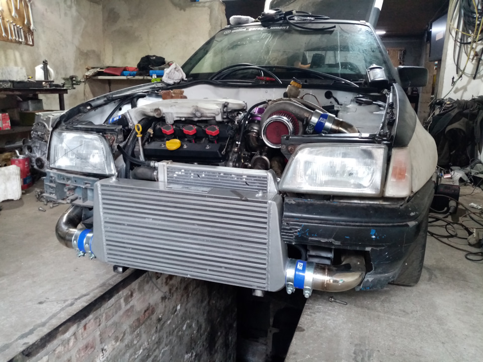 новий вихлопний колектор x30xe turbo 4