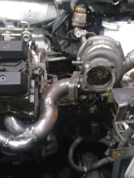 складання моторчика 3.0 turbo 4