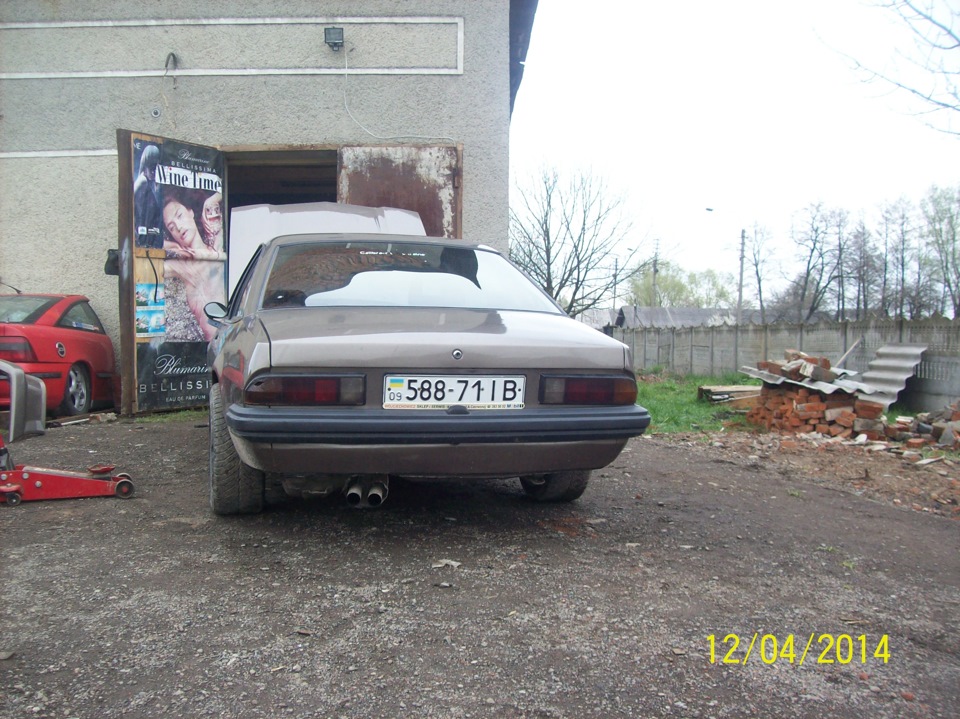 вона ще їздить)) 4