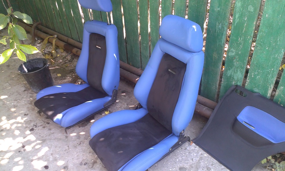 Продам сидухи та дверні карти Recaro opel manta B 1