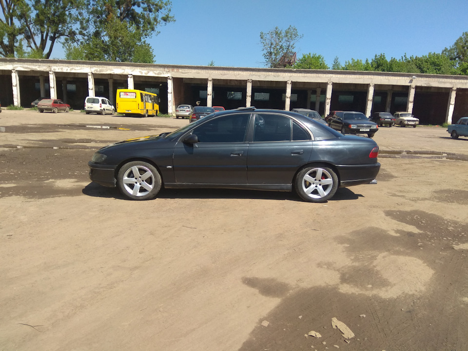 DESIGN EDITION R17 1