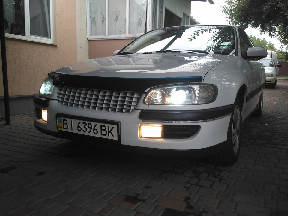 решітка Steinmetz Opel Omega b 3