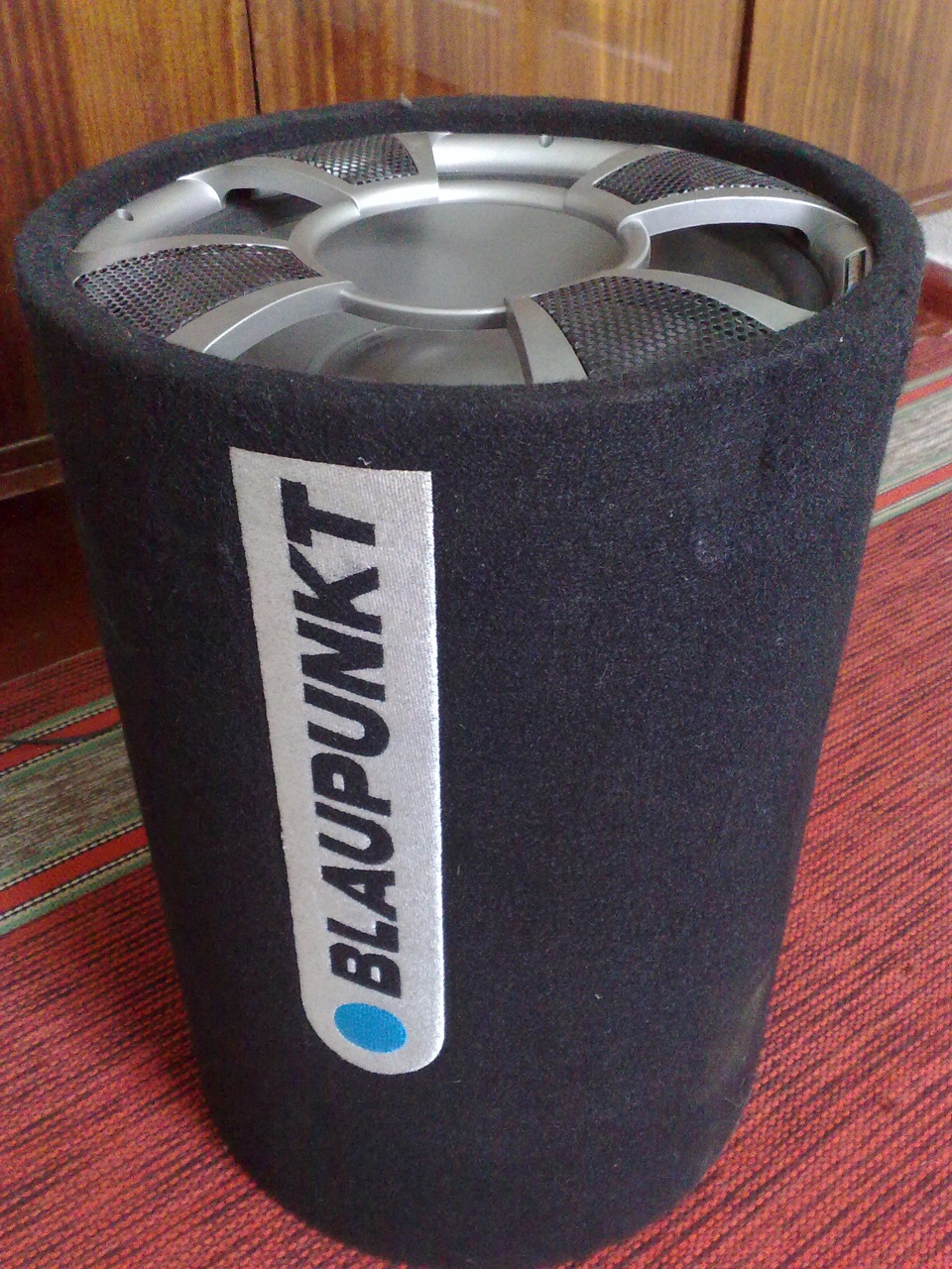Саб і вся BLAUPUNKT 1