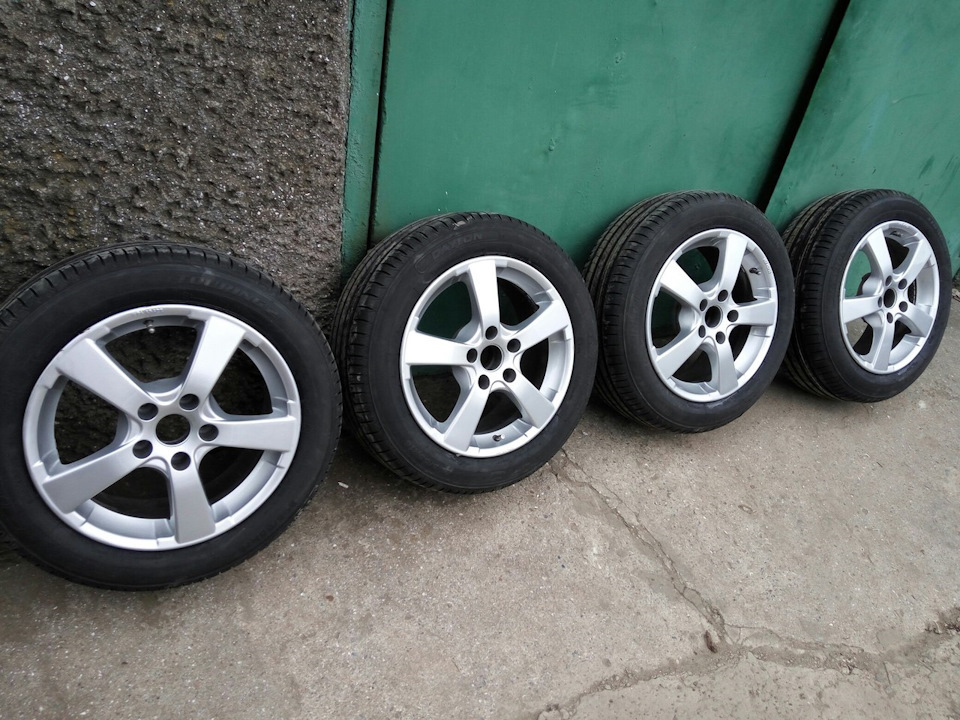 Продаж дисків 3