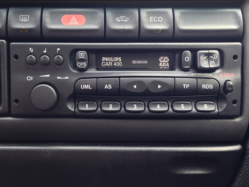 Шлях від Philips Car 400 до Philips ccrt 700 Bose 4