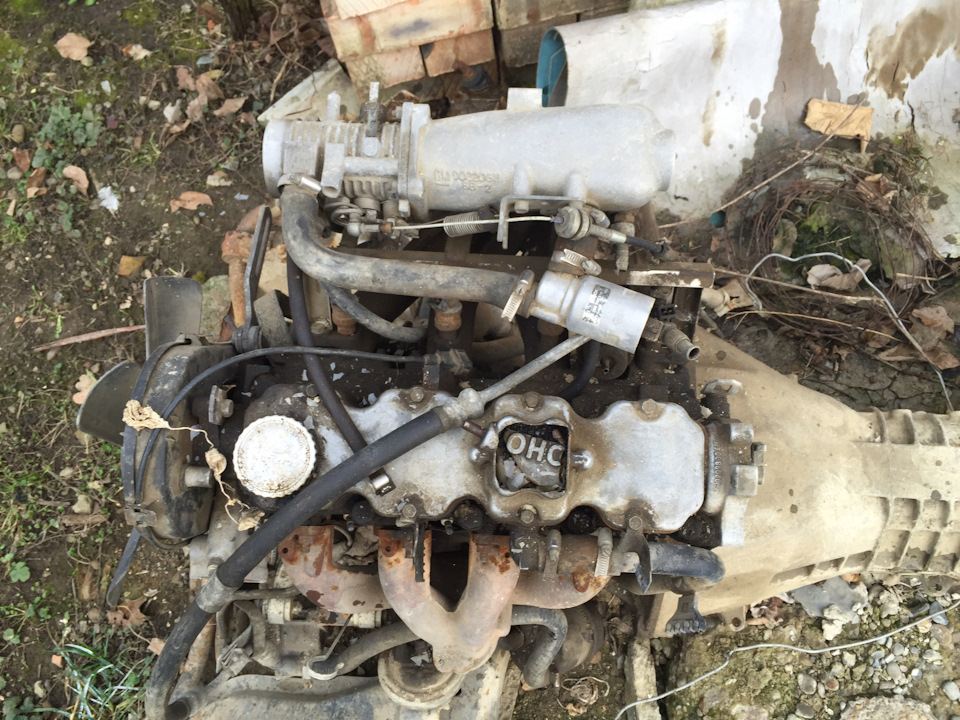 Фото двигуна 2.0i Opel Omega A 1
